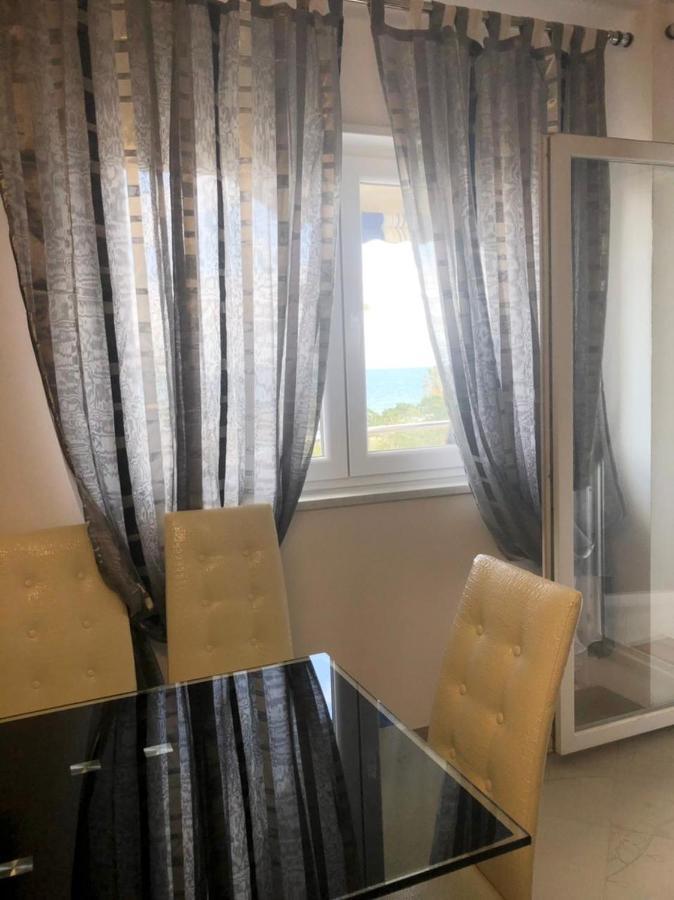 Vale House Holiday Apartment Вльора Екстер'єр фото